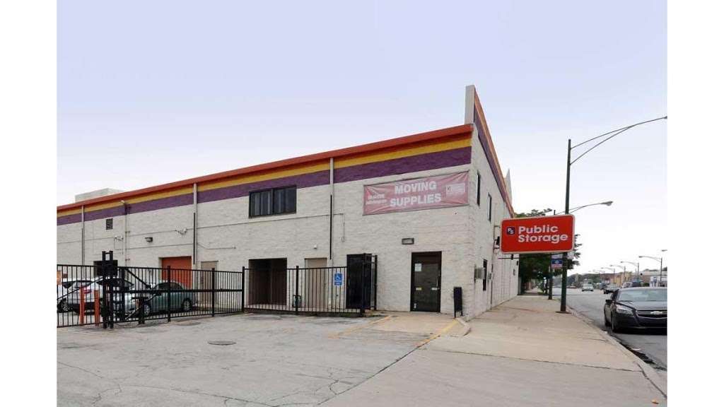 Public Storage | 8484 S South Chicago Ave, Chicago, IL 60617, USA | Phone: (773) 492-2047