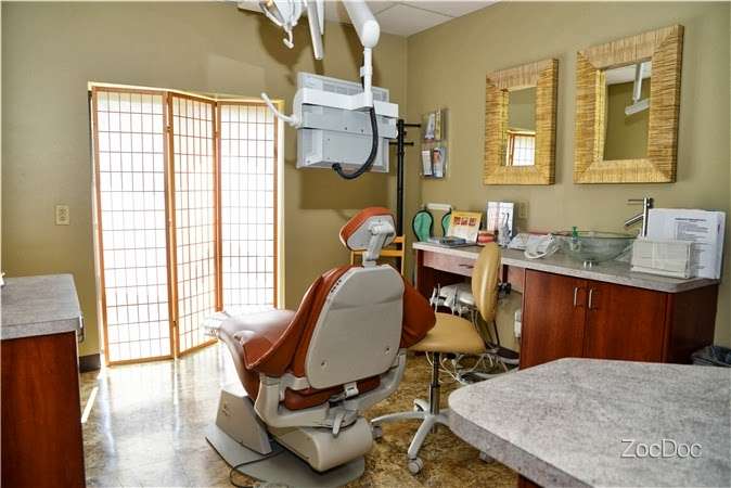 Dr. Justin Washington, Sr. - Dentist | 5009 Caroline St #201, Houston, TX 77004, USA | Phone: (713) 757-1948