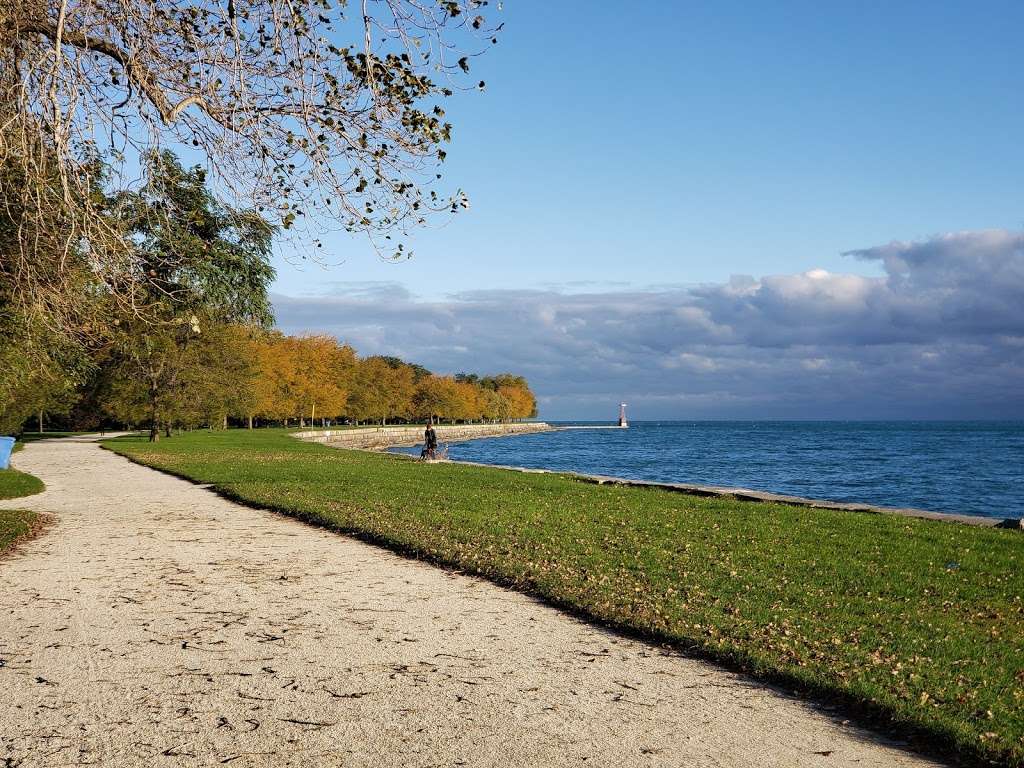 Foster Beach House | Lakefront Trail, Chicago, IL 60660, USA