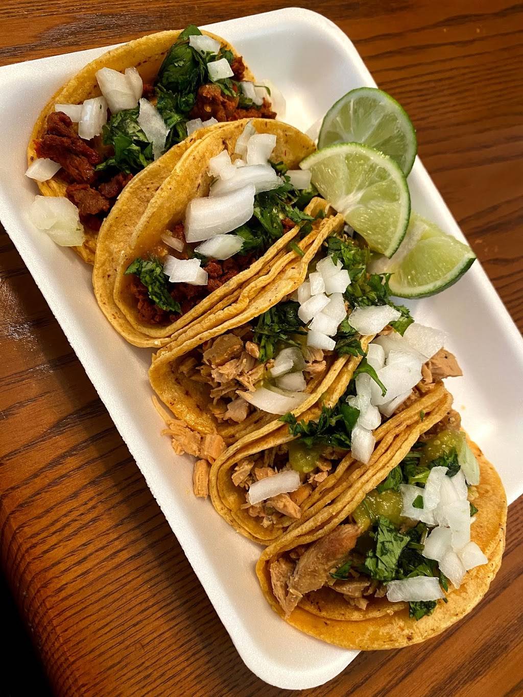 Tacos don Guzman | 1746 S Carrier Pkwy, Grand Prairie, TX 75051, USA | Phone: (214) 635-9181