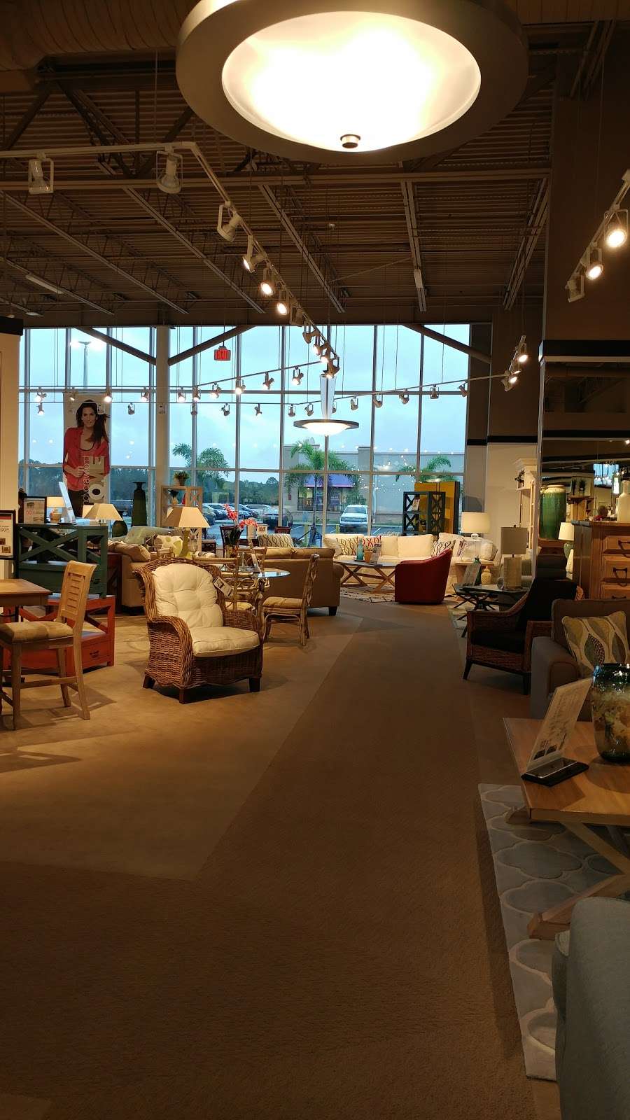 Rooms To Go Furniture Store | 4603 W New Haven Ave Ste 102, Melbourne, FL 32904 | Phone: (321) 984-8520