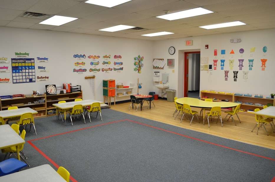 Apple Montessori Schools & Camps - Montville | 9 Waughaw Rd, Montville, NJ 07082, USA | Phone: (973) 331-8141