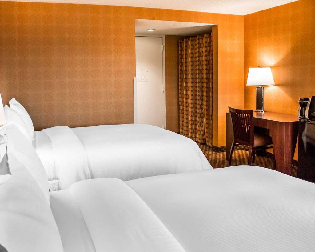 The Woodlands Inn, an Ascend Hotel Collection Member | 1073 PA-315, Wilkes-Barre, PA 18702, USA | Phone: (570) 824-9831