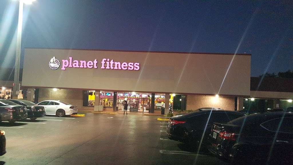 Planet Fitness | 17165 NW 27th Ave, Miami Gardens, FL 33056, USA | Phone: (305) 625-5999