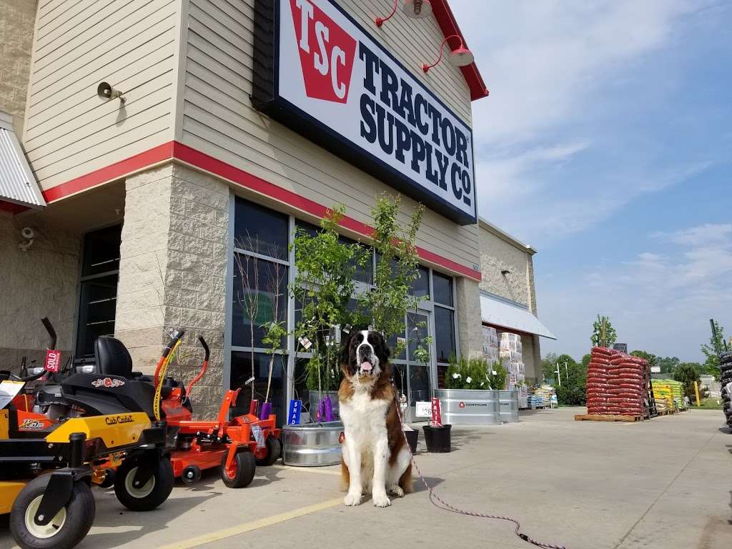 Tractor Supply Co. | 5431 Southern Maryland Blvd, Lothian, MD 20711 | Phone: (410) 741-9021