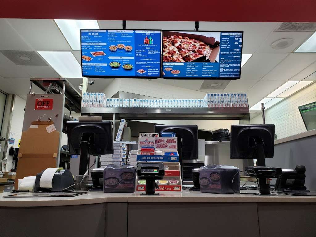 Dominos Pizza | 2770 E Evans Rd, San Antonio, TX 78259, USA | Phone: (210) 499-4422