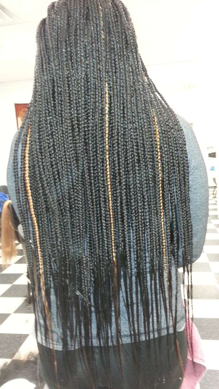 Ami.  Divas African hair Braiding | 852 W Browning Rd, Bellmawr, NJ 08031, USA | Phone: (267) 560-2253