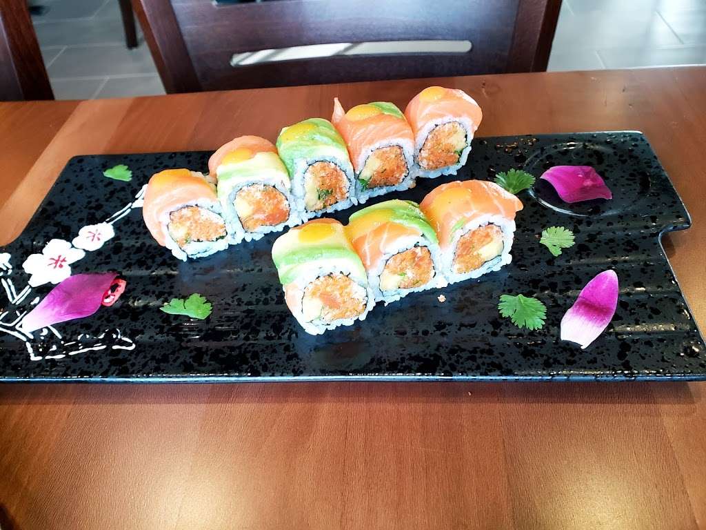 Sushi Bay | 9623 E County Line Rd Ste C, Centennial, CO 80112 | Phone: (303) 792-7082