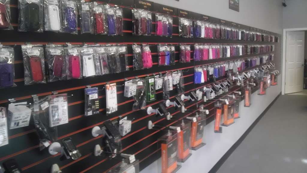 Boost Mobile | 1126 Douglas Rd, Oswego, IL 60543 | Phone: (630) 636-6331