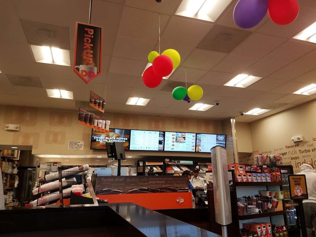 Dunkin Donuts | 24560 Dulles Landing Dr #110, Dulles, VA 20166, USA | Phone: (703) 722-2304