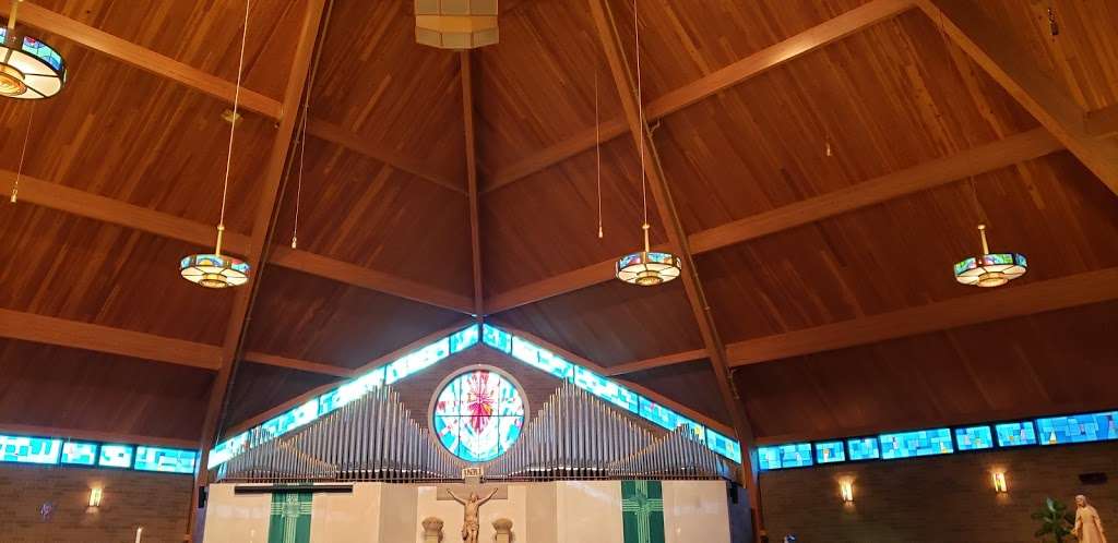 Sacred Heart Catholic Church | 8245 W 111th St, Palos Hills, IL 60465, USA | Phone: (708) 974-4098