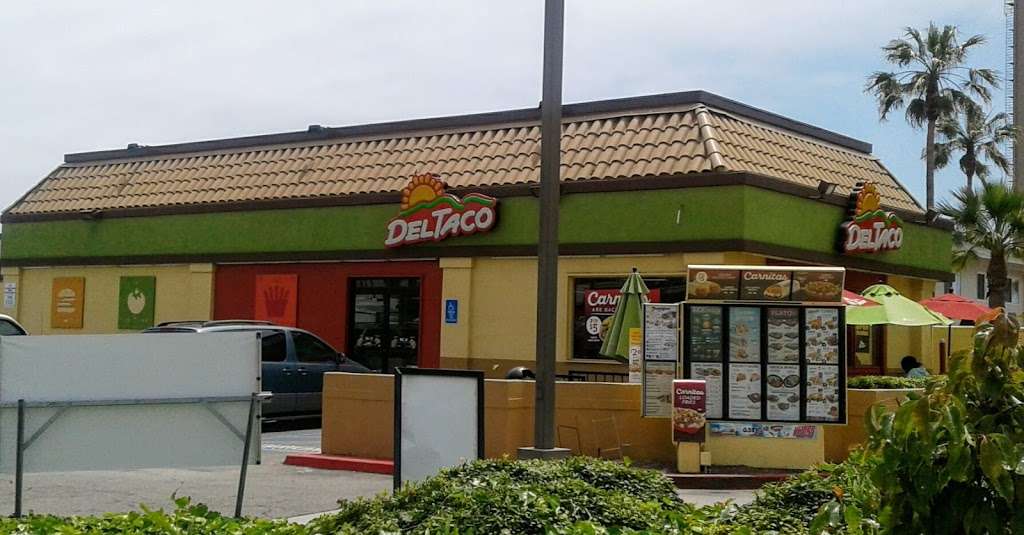 Del Taco | 1601 Carmelo Dr, Oceanside, CA 92054, USA | Phone: (760) 721-9003