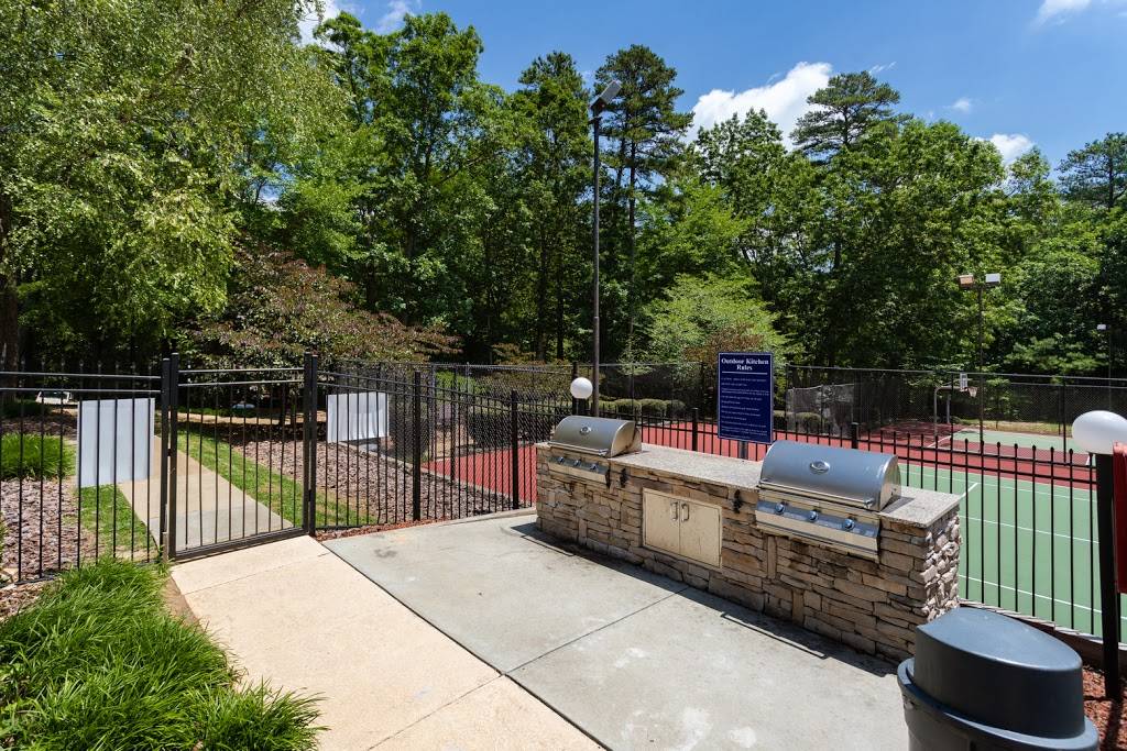 ARIUM Lake Johnson | 3201 Walnut Creek Pkwy, Raleigh, NC 27606, USA | Phone: (984) 237-2541