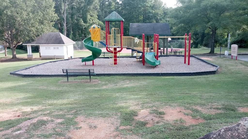 Ailey Young Park | 800 E Juniper Ave, Wake Forest, NC 27587, USA | Phone: (919) 435-9560