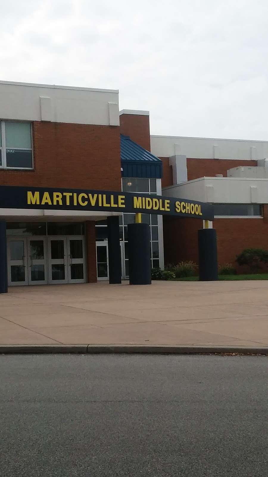 Marticville Middle School | 356 Frogtown Rd, Pequea, PA 17565, USA | Phone: (717) 284-4135