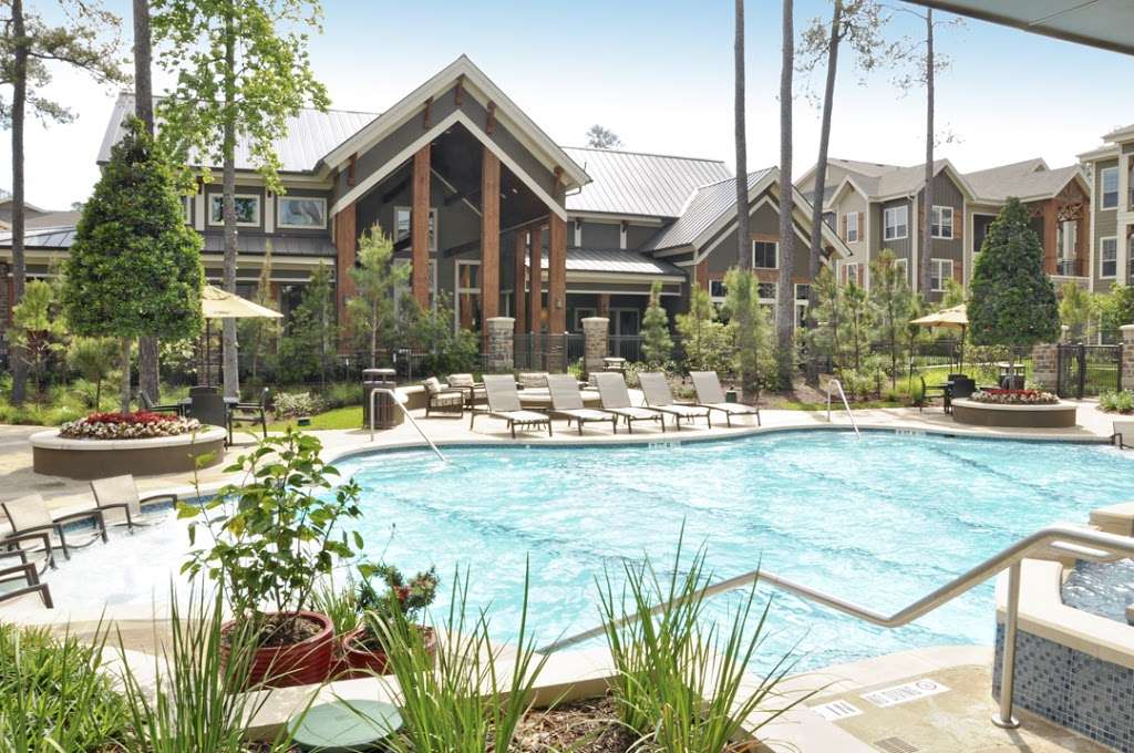 The Woodlands Lodge Apartments in Woodlands, TX | 2500 S Millbend Dr, The Woodlands, TX 77380, USA | Phone: (713) 987-3993