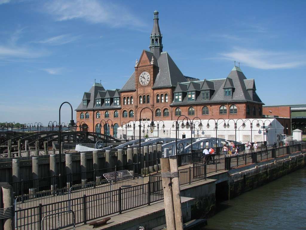 Central Railroad of New Jersey Terminal | Photo 4 of 10 | Address: 1 Audrey Zapp Dr, Jersey City, NJ 07305, USA | Phone: (201) 915-0615