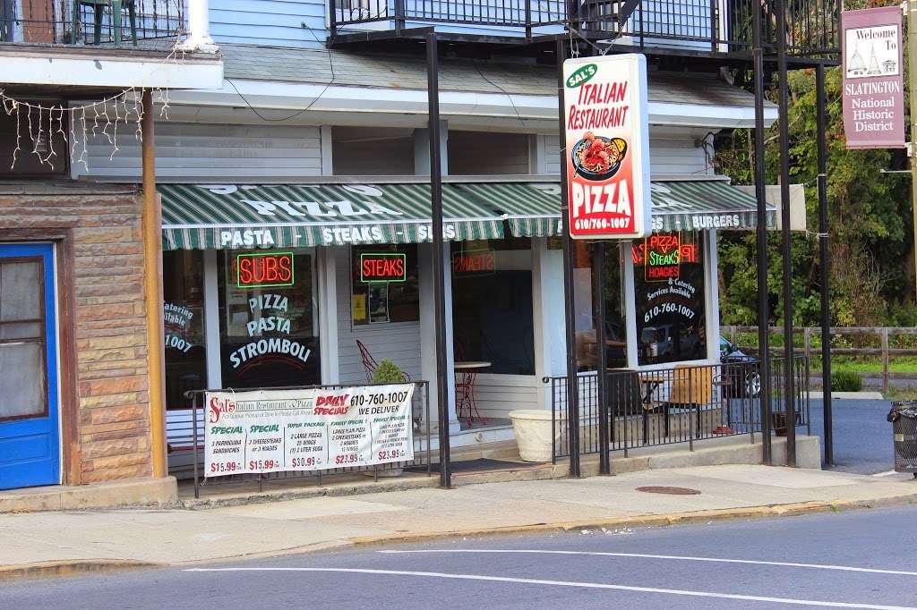 Sals Pizza & Family Restaurant | 102 Main St, Slatington, PA 18080, USA | Phone: (610) 760-1007