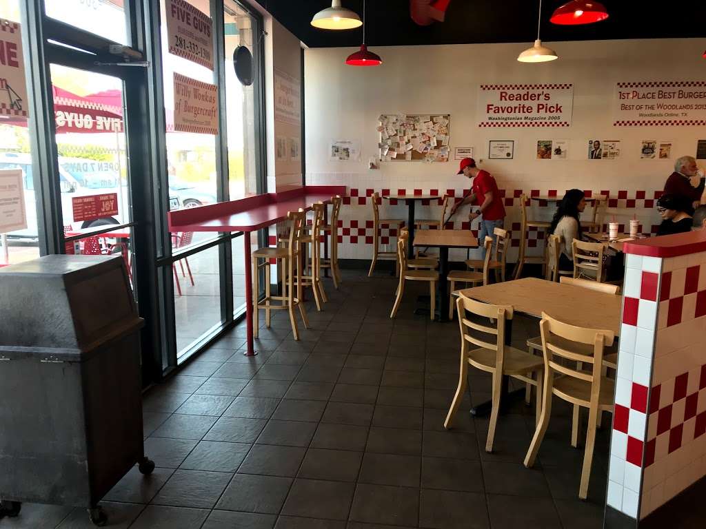 Five Guys | 1333 Bay Area Blvd #300, Webster, TX 77598 | Phone: (281) 332-1300