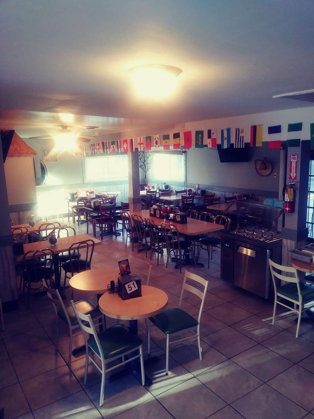 Restaurant Familiar Las Cuatas | 17053 Lakeshore Dr, Lake Elsinore, CA 92530, USA | Phone: (951) 422-7824