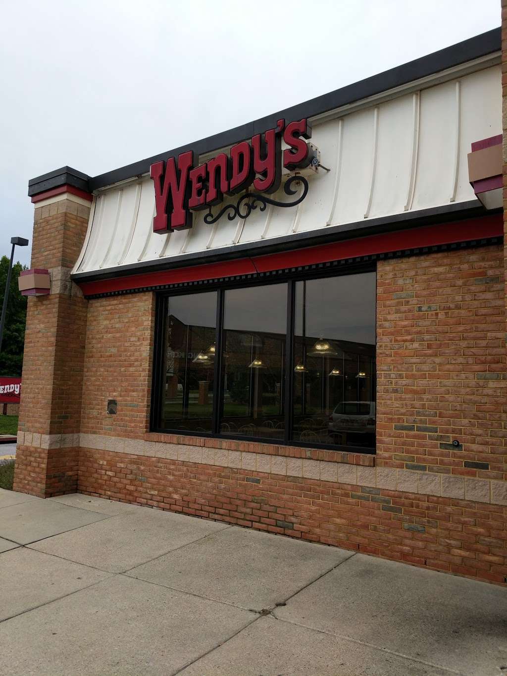 Wendys | 100 E Central Ave, Edgewater, MD 21037, USA | Phone: (410) 956-4868