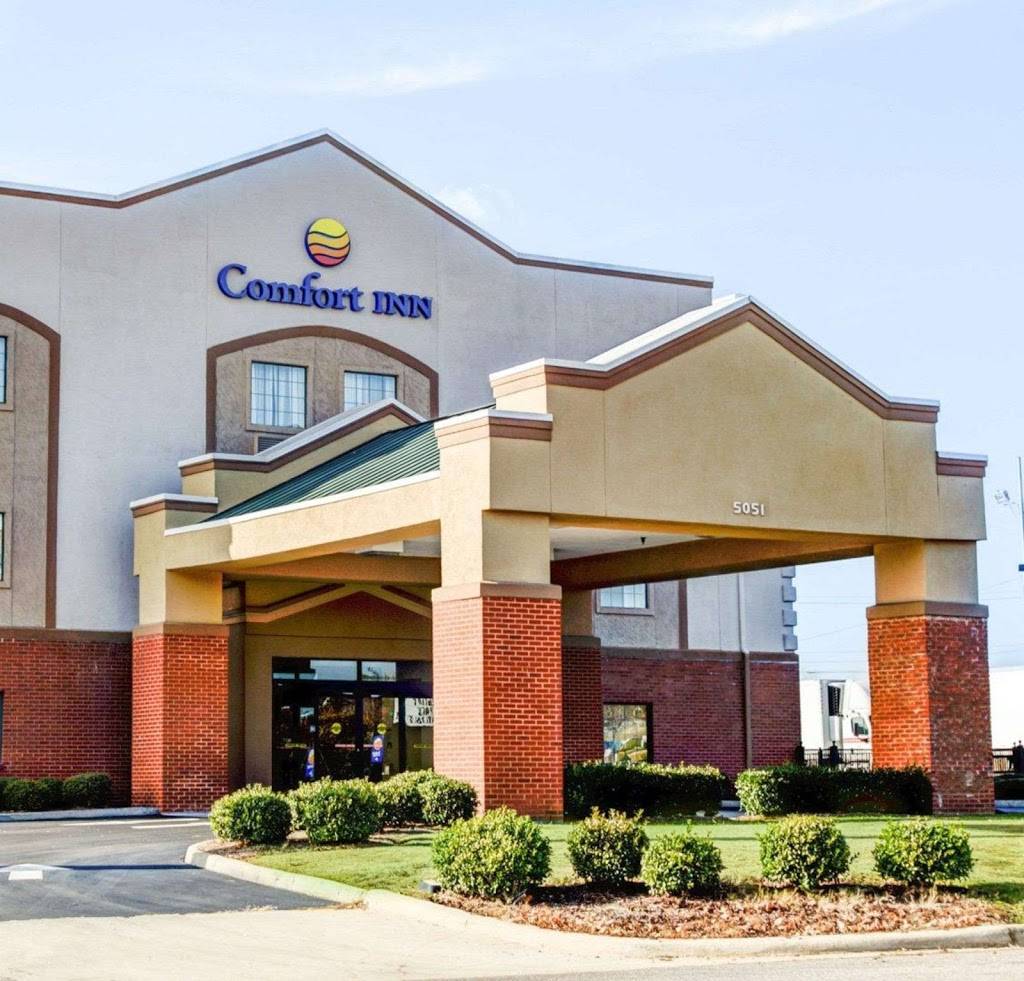 Comfort Inn Bessemer Birmingham South | 5051 Academy Ln, Bessemer, AL 35022, USA | Phone: (205) 428-3999