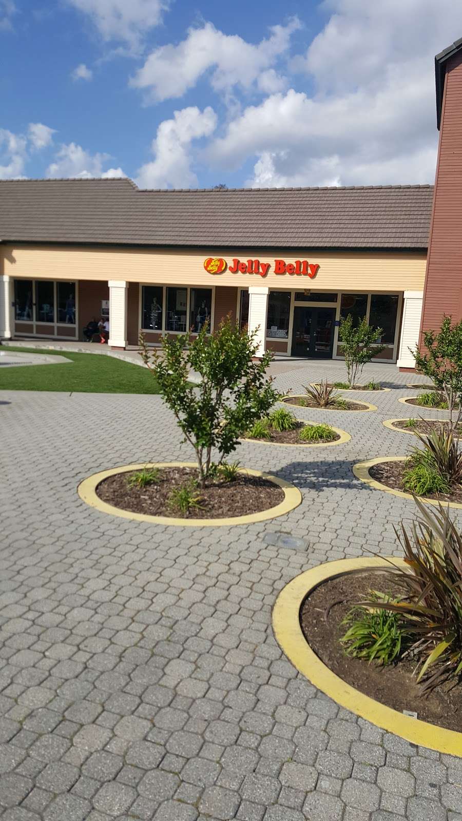 Jelly Belly | 278 Nut Tree Rd, Vacaville, CA 95687, USA | Phone: (707) 447-4821