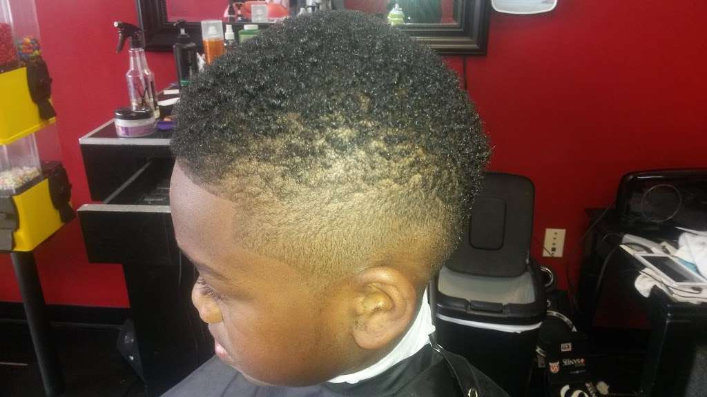 Classic Kuts Barber Shop | 1250 Texas Pkwy suite d, Stafford, TX 77477, USA | Phone: (281) 827-3544