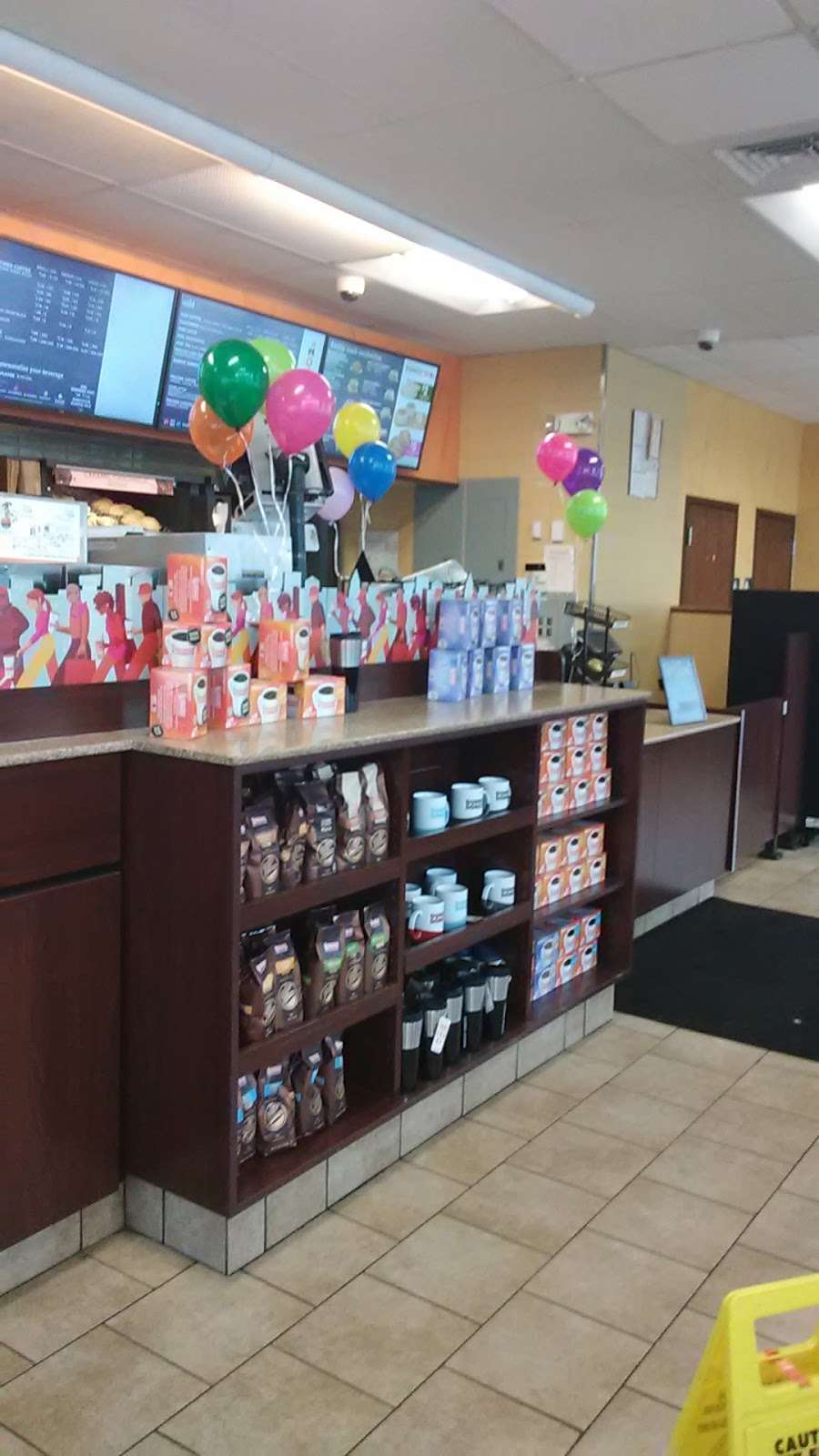 Dunkin | 645 Bridge St, North Weymouth, MA 02191, USA | Phone: (781) 335-9771