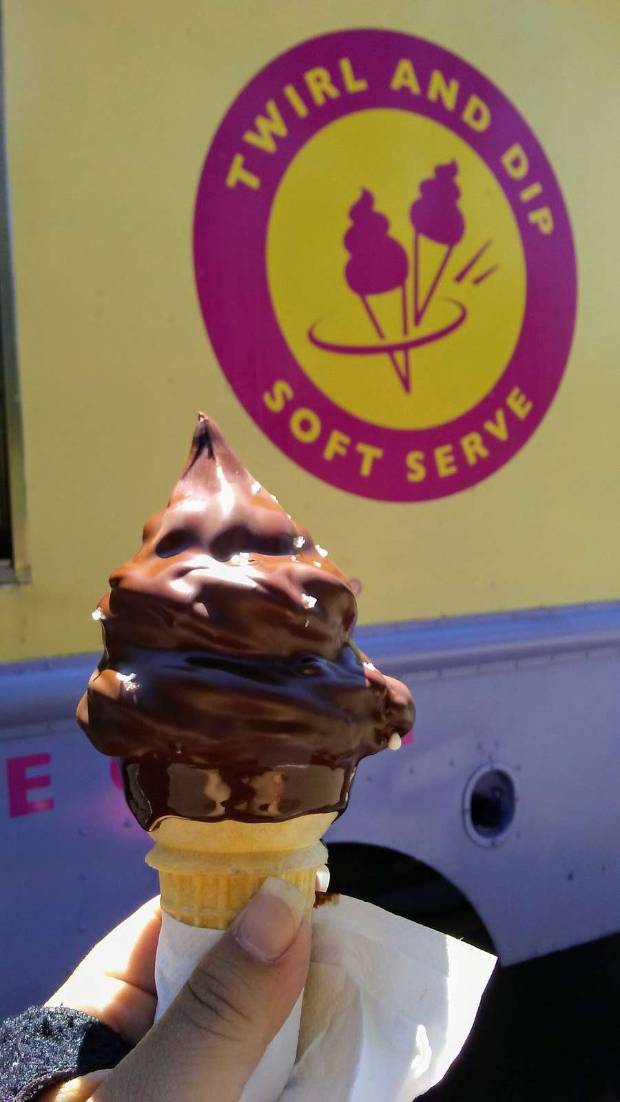 Twirl & Dip Soft Serve | 335 Martin Luther King Jr Dr, San Francisco, CA 94118, USA | Phone: (415) 205-8261