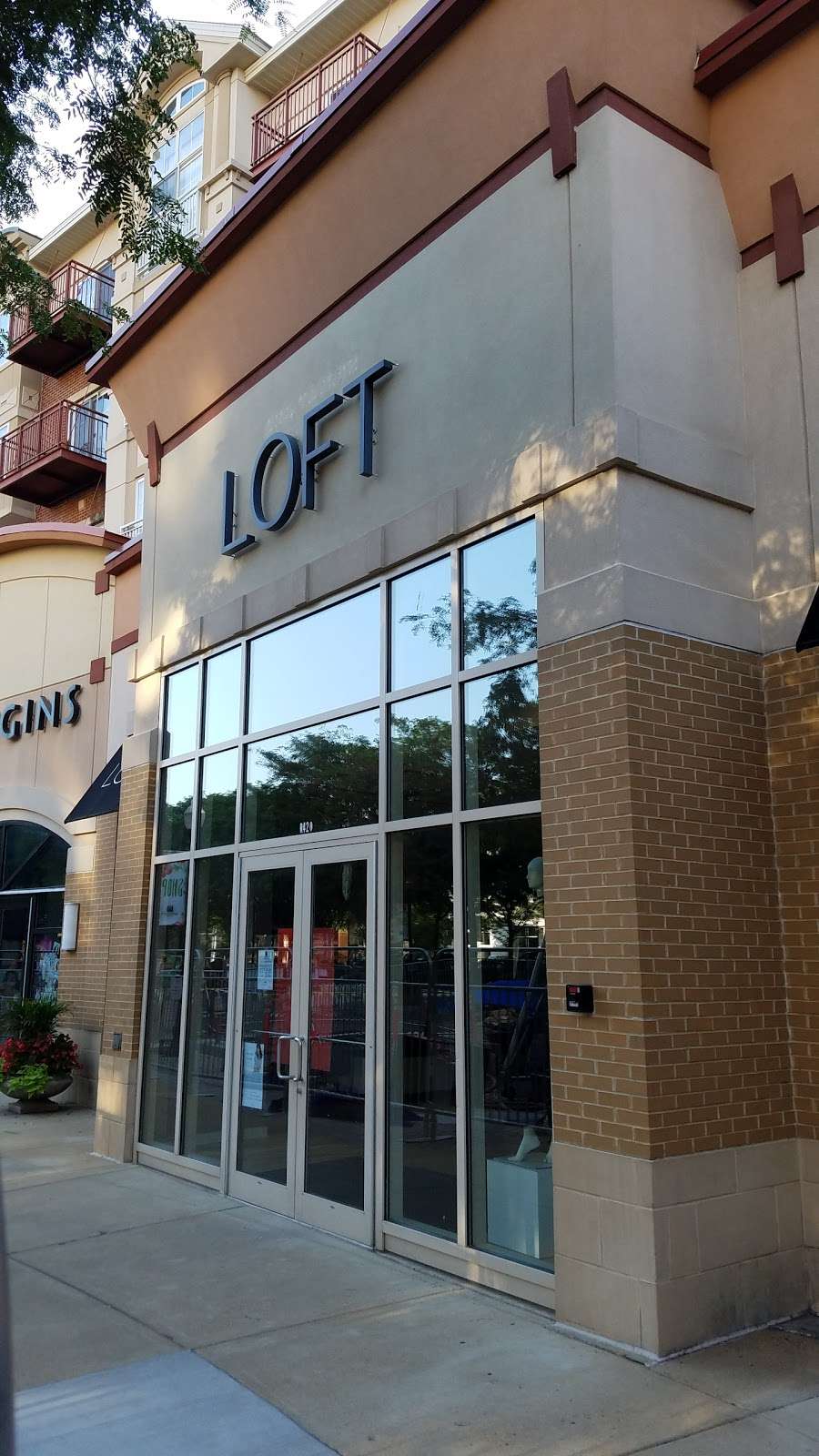 LOFT | 2700 Clarendon Blvd, Arlington, VA 22201, USA | Phone: (703) 243-0282