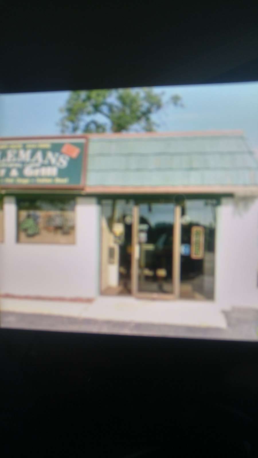 Colemans Crystal Lake Bar | 7608 S Virginia Rd, Crystal Lake, IL 60014, USA | Phone: (815) 444-9390