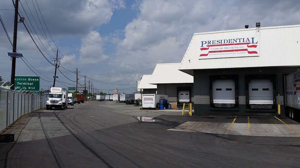 Presidential Express Warehousing | 99 Hook Road sec 1,2, Bayonne, NJ 07002 | Phone: (201) 443-1921