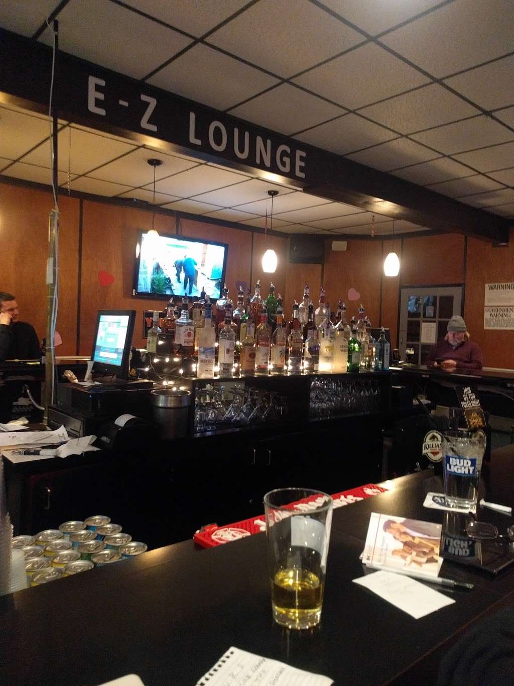 EZ Lounge | 68 Crystal Run Rd, Middletown, NY 10941, USA | Phone: (845) 692-6900