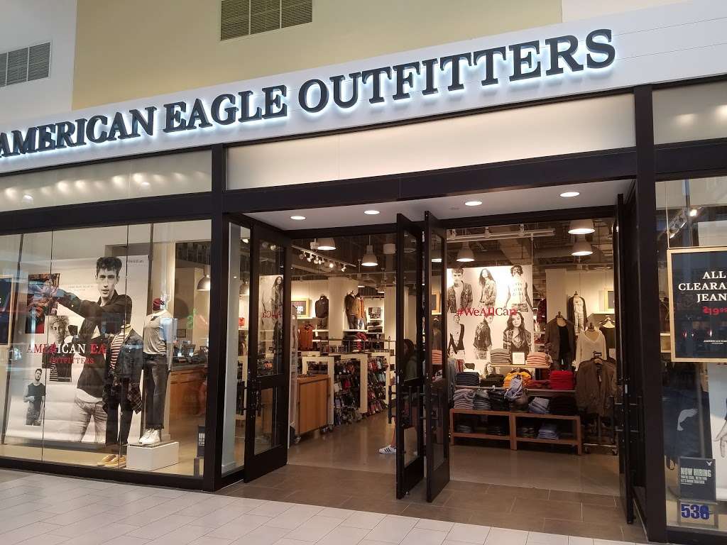 AEO & Aerie Store | 3000 Grapevine Mills Pkwy Suite 536, Grapevine, TX 76051, USA | Phone: (972) 539-2244