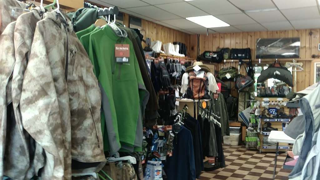 Camp-Site Sport Shop Inc | 1877 New York Ave, Huntington Station, NY 11746 | Phone: (631) 271-4969