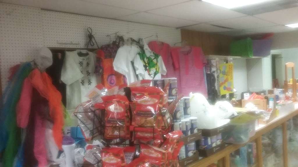 Grace Variety Store | 5230 W 10th St, Indianapolis, IN 46224, USA | Phone: (317) 487-8254