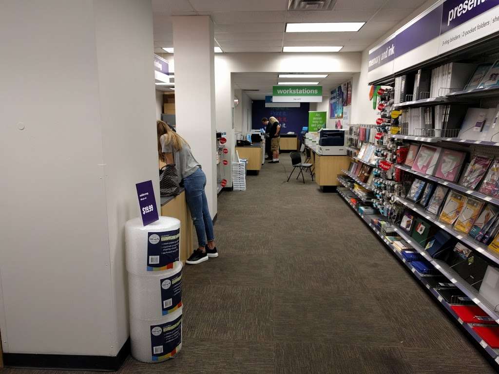 FedEx Office Print & Ship Center | 1200 3rd Ave, New York, NY 10021, USA | Phone: (212) 452-0142