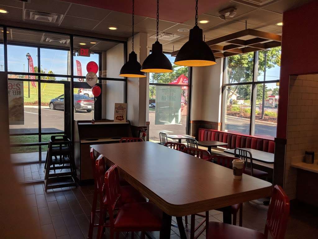 Arbys | 216 Cleveland Ave, Kings Mountain, NC 28086, USA | Phone: (704) 750-7377