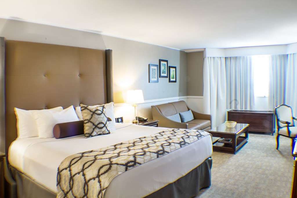 The Garden City Hotel | 45 7th St, Garden City, NY 11530, USA | Phone: (516) 747-3000