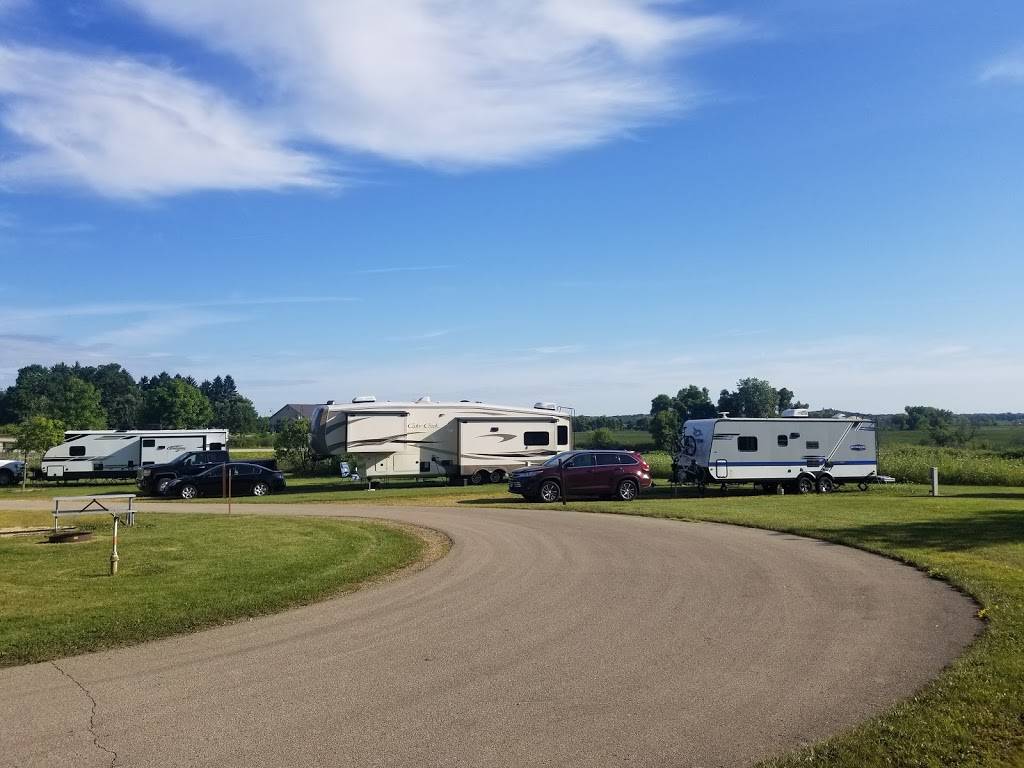 Lake Farm Campground | 3113 Lake Farm Rd, Madison, WI 53711, USA | Phone: (608) 224-3730