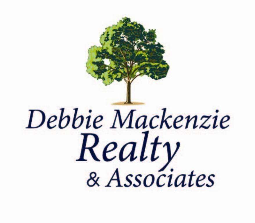 Debbie Mackenzie Realty | 86 Kendall Pond Rd, Windham, NH 03087, USA | Phone: (603) 560-1842