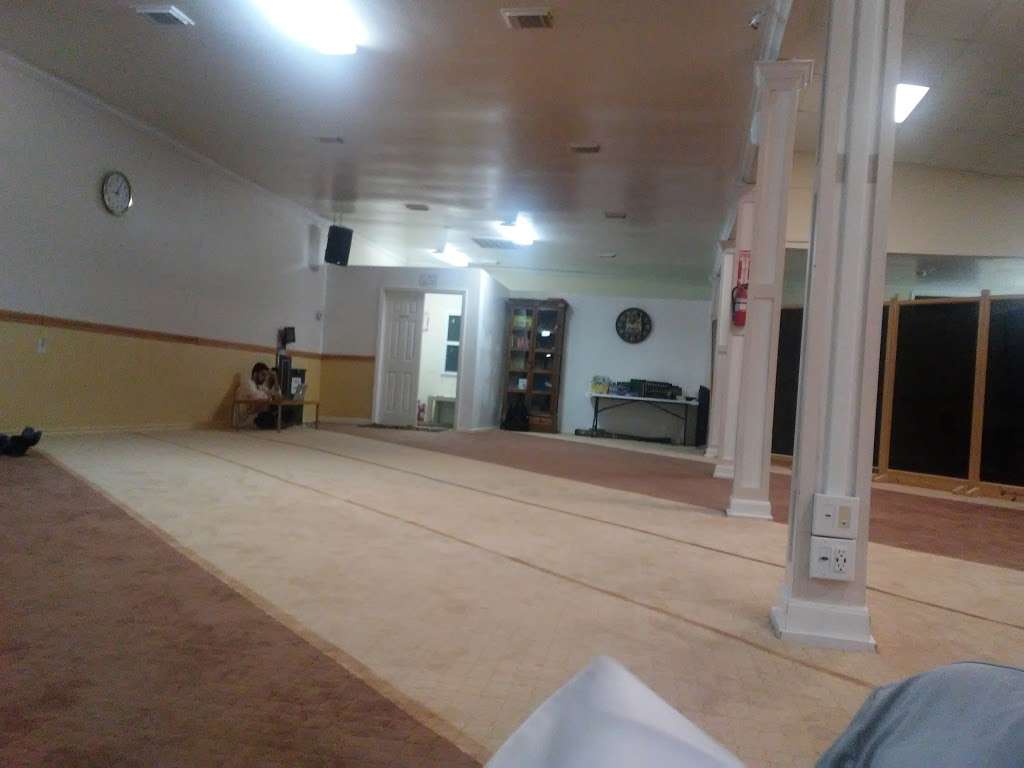 Masjid Istiqlal Houston | 15303 Mc Kaskle Rd, Sugar Land, TX 77498, USA | Phone: (832) 598-8036