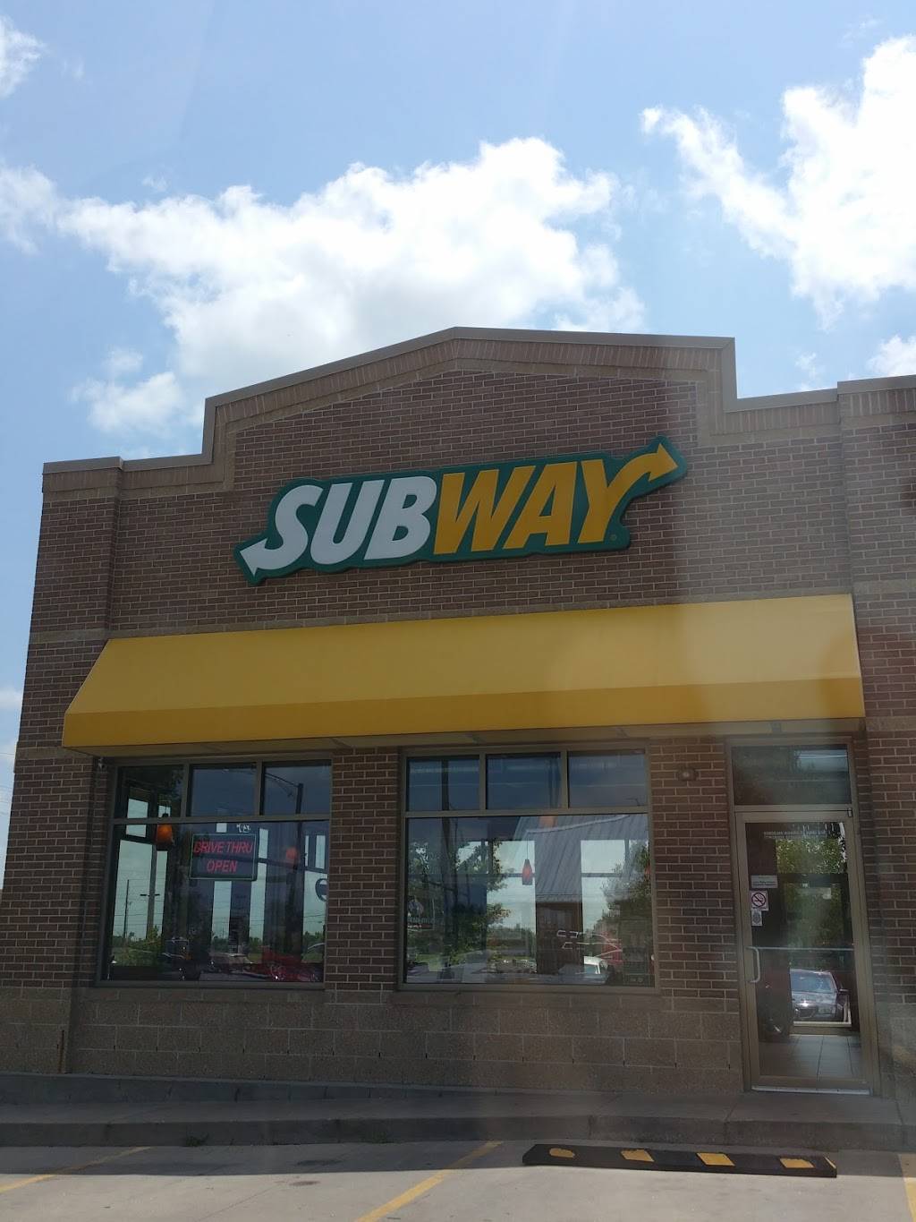 Subway | 2255 N Greenwich Rd, Wichita, KS 67207, USA | Phone: (316) 636-9199