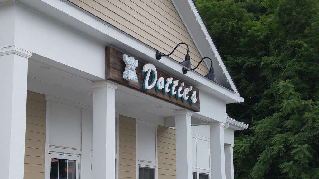 Dotties | 787 Main St S, Woodbury, CT 06798, USA | Phone: (203) 263-2516