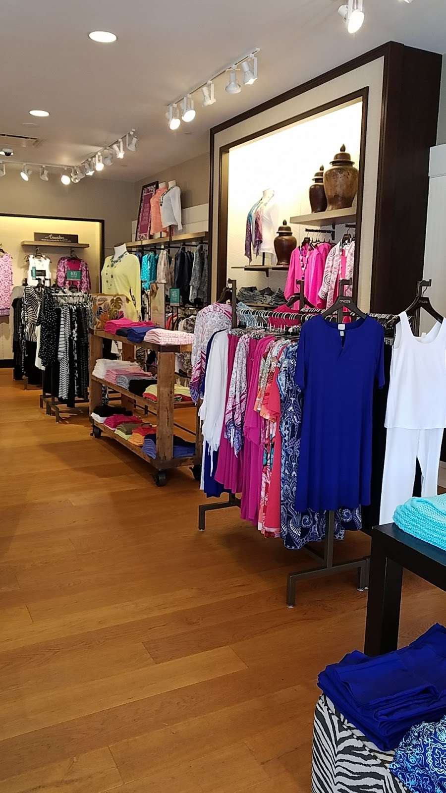 Chicos | 3600 Towne Centre Blvd, Fredericksburg, VA 22407 | Phone: (540) 548-3044