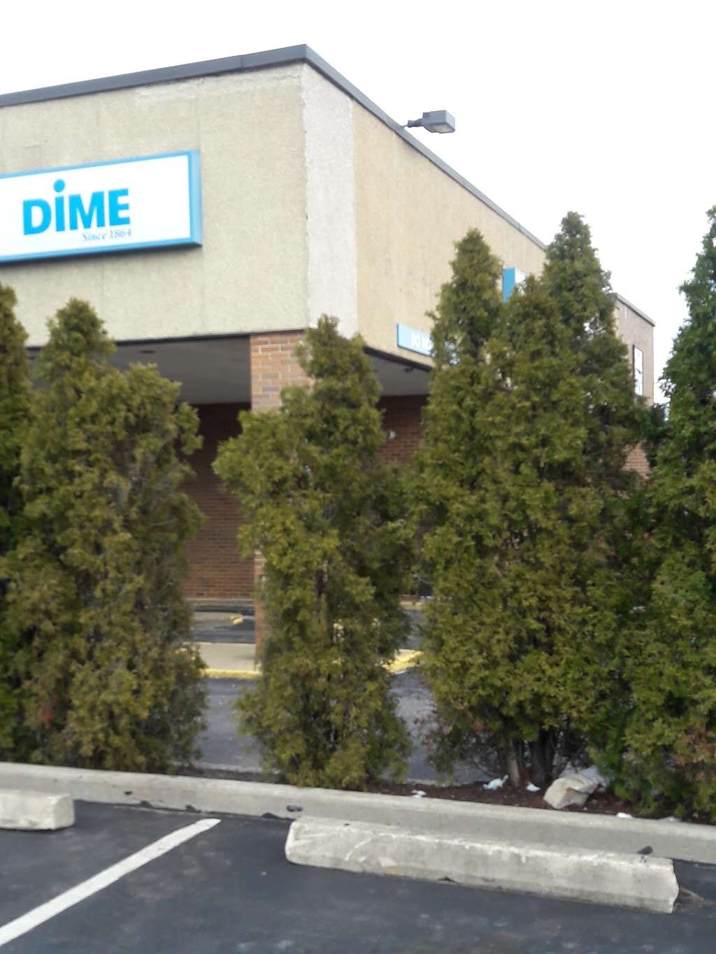 Dime Community Bank | 175 W Merrick Rd, Valley Stream, NY 11580, USA | Phone: (516) 825-0140