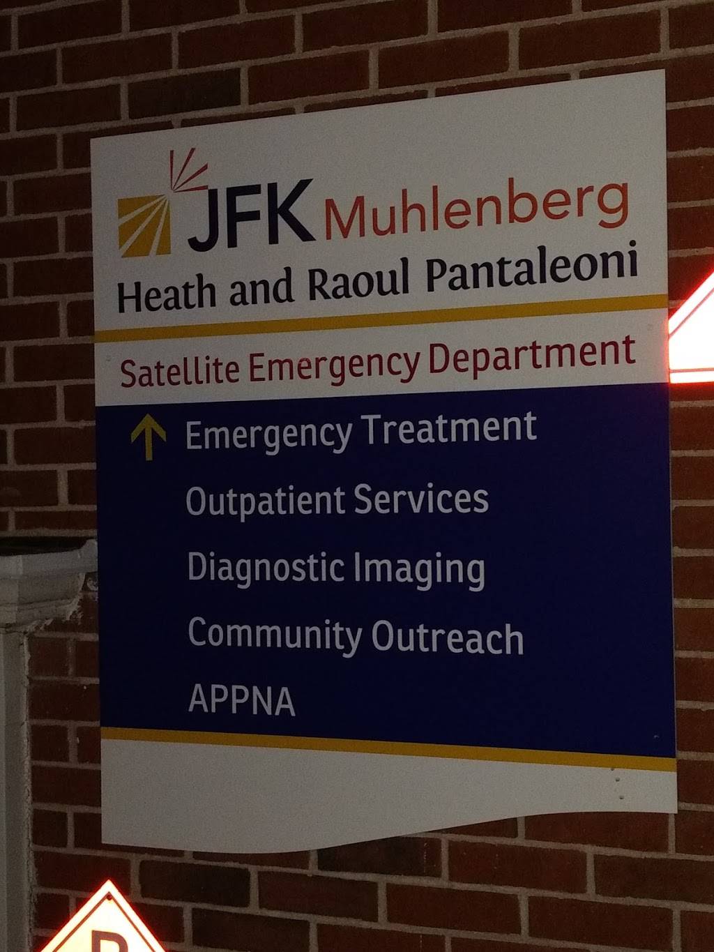 Muhlenberg Regional Medical Center: Emergency Room | 1200 Randolph Rd, Plainfield, NJ 07060, USA | Phone: (908) 668-2200