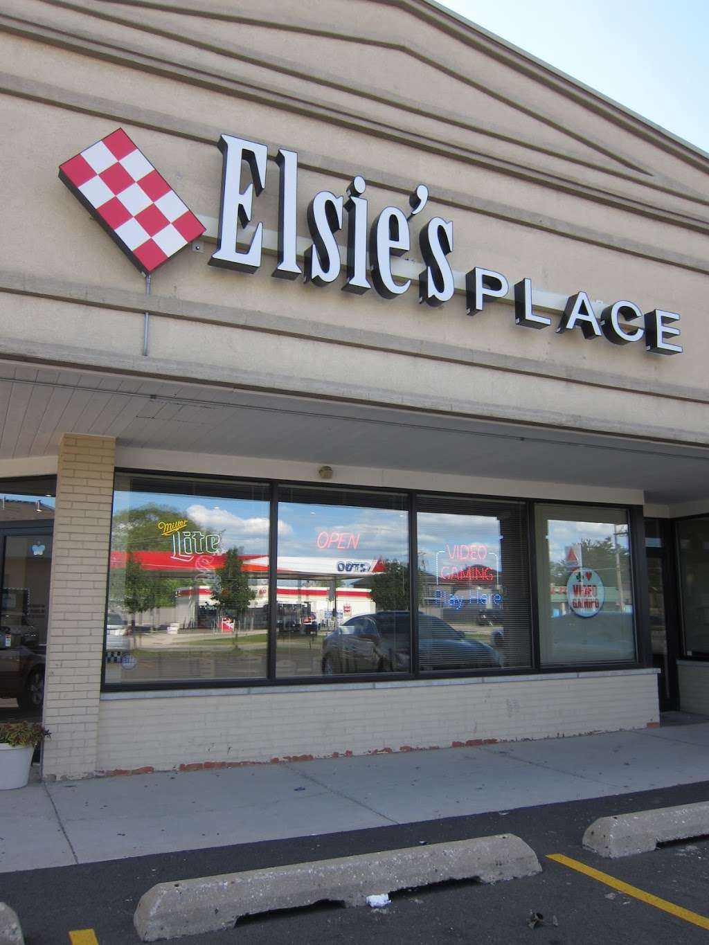Elsies Place | 8356 S Roberts Rd, Justice, IL 60458, USA | Phone: (708) 529-3892