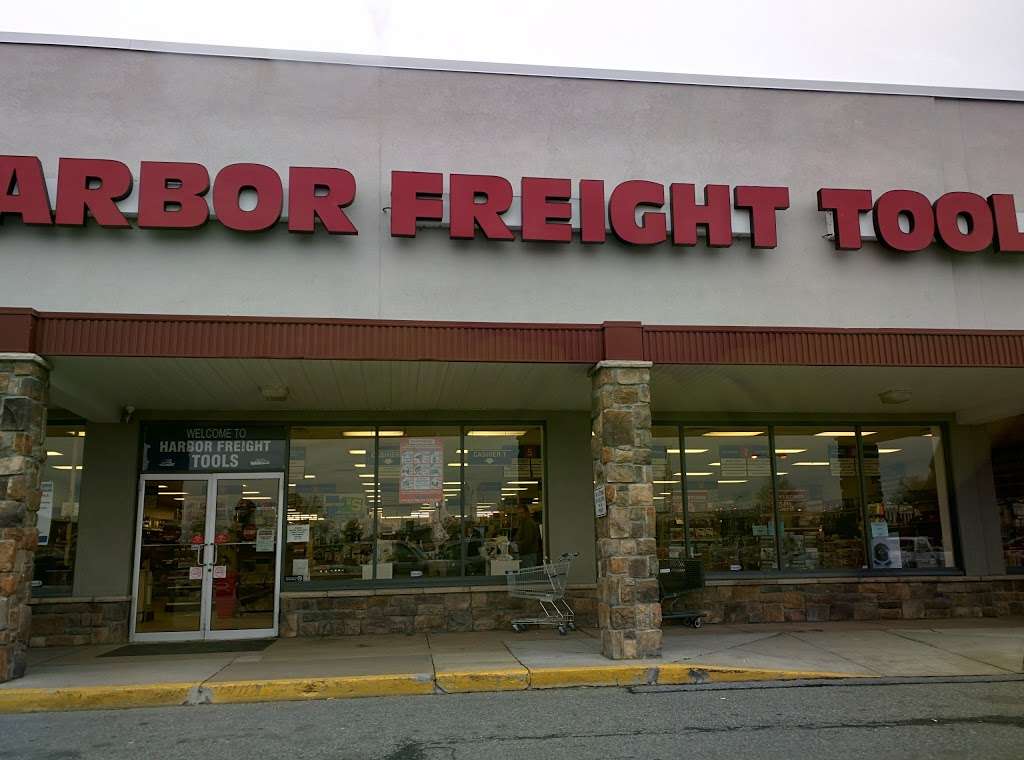 Harbor Freight Tools | 61 University Dr, Newark, DE 19702, USA | Phone: (302) 366-0320